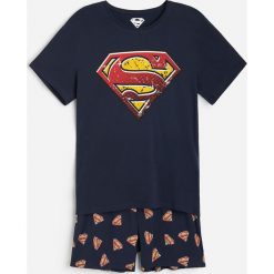 Pizama z szortami Superman - Granatowy. Niebieskie piżamy męskie Reserved, s, z motywem z bajki, bez rękawów. Za 79,99 zł.
