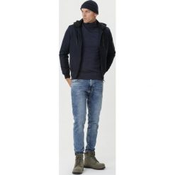 Granatowa Kurtka Passos. Niebieskie kurtki męskie Born2be, na wiosnę, xl, z haftami, z dresówki. Za 209,99 zł.