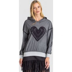 BLUZA TWINSET U&B. Czarne bluzy damskie Twinset U&B, s, z haftami, z materiału, bez rękawów, z kapturem. Za 599,00 zł.