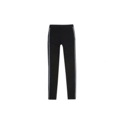 Legginsy damskie. Czarne legginsy marki TXM, na fitness i siłownię. Za 19,99 zł.