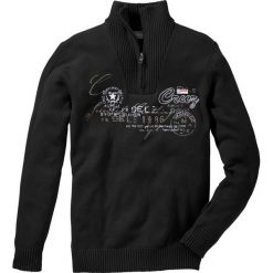 Sweter ze stójką Regular Fit bonprix czarny. Czarne swetry męskie bonprix, s, z haftami, ze stójką, bez kaptura. Za 84,99 zł.