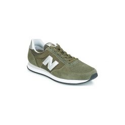 Buty New Balance U220. Zielone trampki męskie New Balance, bez wzorów, bez zapięcia. Za 263,20 zł.