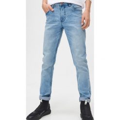 Jeansy skinny - Niebieski. Niebieskie jeansy damskie Cropp, m. W wyprzedaży za 39,99 zł.