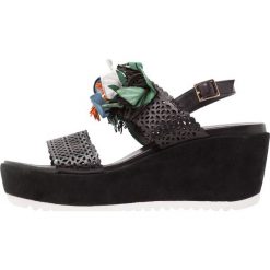 Sandały damskie: Pepen Sole Sandały na platformie black