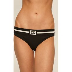 Calvin Klein - Figi kąpielowe. Czarne stroje kąpielowe damskie s, z aplikacjami, z elastanu. Za 199,90 zł.