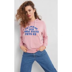 Bluza z kapturem. Różowe koszulki damskie Orsay, s, z nadrukiem, z elastanu, z długim rękawem, długie, z kapturem. W wyprzedaży za 50,00 zł.