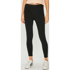 Calvin Klein Jeans - Legginsy. Czarne legginsy damskie marki Calvin Klein Jeans, s, z elastanu. Za 359,90 zł.
