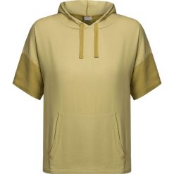 Bluza DEHA EXPRESSION Zielony. Zielone bluzy damskie marki Deha, bez wzorów, z bawełny, z krótkim rękawem, krótkie, bez kaptura. W wyprzedaży za 205,00 zł.
