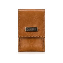 SKÓRZANE MĘSKIE ETUI NA PAPIEROSY SA14 SLIM CAMEL. Pomarańczowe etui męskie marki Solier, ze skóry. Za 34,90 zł.