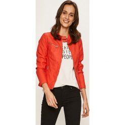 Only - Ramoneska. Czerwone kurtki damskie ONLY, z bawełny, krótkie. W wyprzedaży za 129,90 zł.