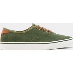 Buty męskie: Zielone tenisówki basic w miejskim stylu