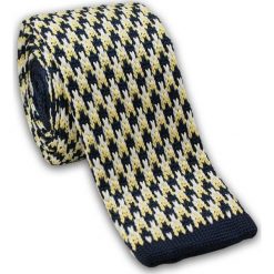 Stylowy, Dziergany Krawat Męski Knit -5,5cm- Chattier, Granatowo-Żółty KRCH0912. Żółte krawaty męskie Chattier, w paski, z jeansu, eleganckie. Za 44,00 zł.
