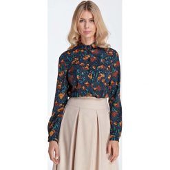 Elegancka Bluzka Koszulowa z Okrągłym Kołnierzykiem - Wzór Brąz. Pomarańczowe bluzki damskie marki Molly.pl, s, eleganckie, z okrągłym kołnierzem, z długim rękawem. Za 121,90 zł.