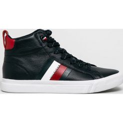 Tommy Hilfiger - Buty. Niebieskie sneakersy męskie TOMMY HILFIGER, ze skóry, na sznurówki. W wyprzedaży za 299,90 zł.
