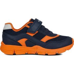 Sneakersy "Torque" w kolorze granatowo-pomarańczowym. Pomarańczowe trampki chłopięce geox kids, bez wzorów, bez zapięcia. W wyprzedaży za 114,95 zł.