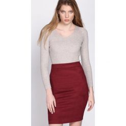 Khaki Bluzka Deference. Brązowe bluzki damskie marki Born2be, xl, z długim rękawem. Za 39,99 zł.