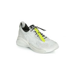 Buty Airstep / A.S.98 LUZ. Białe trampki i tenisówki damskie Airstep / A.S.98, bez wzorów, bez zapięcia. Za 919,00 zł.