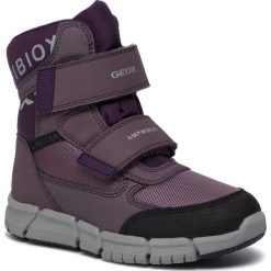 Śniegowce GEOX - J Flexyyper G.B Abx A J94APA 0FU54 C8UG8 S Lt Prune/Purple. Fioletowe śniegowce dziewczęce Geox. W wyprzedaży za 249,00 zł.