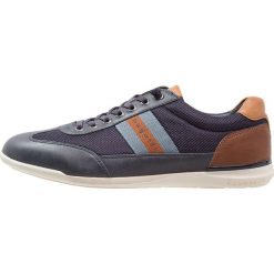 Trampki męskie: Bugatti RIVER EVO Tenisówki i Trampki dark blue