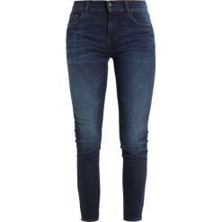 Sisley 5 POCKET Jeansy Slim Fit dark blue. Niebieskie jeansy damskie relaxed fit marki Sisley, z bawełny. Za 279,00 zł.