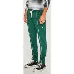 G-Star Raw - Spodnie. Zielone spodnie męskie G-Star RAW, na co dzień, xl, bez wzorów, z bawełny, retro. W wyprzedaży za 269,90 zł.