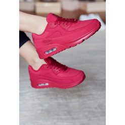 Czerwone Buty Sportowe Vintage Nilda. Czerwone buty sportowe damskie Born2be, z materiału. Za 89,99 zł.