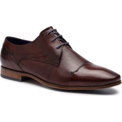 Półbuty BUGATTI - 311-42010-3500-6000 Brown. Pomarańczowe buty wizytowe męskie marki Bugatti, ze skóry, bez zapięcia. Za 359,00 zł.