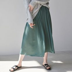 Plisowana spódnica midi - Zielony. Zielone spódniczki damskie Sinsay, s, bez wzorów, midi. Za 59,99 zł.