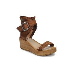 Sandały Airstep / A.S.98 NOA CLOU. Pomarańczowe sandały damskie marki Airstep / A.S.98, bez wzorów, bez obcasa, bez zapięcia. Za 969,00 zł.