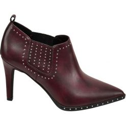 Botki damskie Catwalk bordowe. Czerwone botki damskie Catwalk, z materiału, bez obcasa, na obcasie, bez zapięcia. Za 97,00 zł.