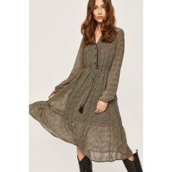 Answear - Sukienka. Żółte sukienki damskie ANSWEAR, na co dzień, s, bez wzorów, z poliesteru, casualowe, ze stójką, z długim rękawem, długie, mini, rozkloszowane. W wyprzedaży za 119,90 zł.