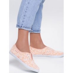 Pomarańczowe Tenisówki He Do It. Pomarańczowe trampki i tenisówki damskie Renee, w kwiaty, bez zapięcia. Za 29,99 zł.