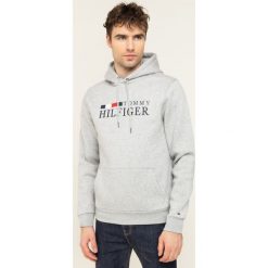 Bluza TOMMY HILFIGER Basic MW0MW12672. Białe bluzy męskie TOMMY HILFIGER, xl, bez wzorów, z bawełny, bez kołnierzyka, bez rękawów, bez kaptura. W wyprzedaży za 259,00 zł.