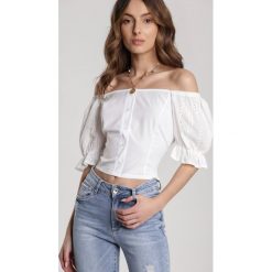 Biała Bluzka Ryland. Białe bluzki damskie Renee, s, bez wzorów, bez kołnierzyka, bez rękawów. W wyprzedaży za 74,99 zł.