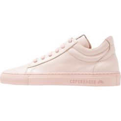 Copenhagen Sneakersy niskie rose. Różowe trampki i tenisówki damskie marki Copenhagen, ze skóry. Za 549,00 zł.
