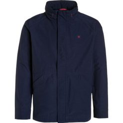 Hackett London Kurtka przejściowa navy. Niebieskie kurtki męskie marki Hackett London, z bawełny. W wyprzedaży za 356,30 zł.