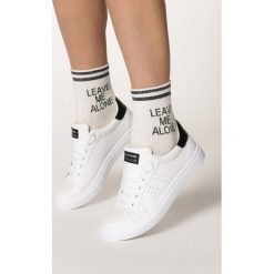 Biało-Czarne Creepersy Hajrah. Białe buty sportowe damskie Born2be, sportowe, na sznurówki. Za 69,99 zł.