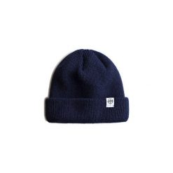 FISHERMAN BEANIE IN NAVY. Niebieskie czapki męskie marki The Hive, na jesień, bez wzorów, z żakardem, klasyczne. Za 60,00 zł.