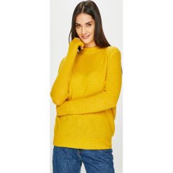 Pieces - Sweter Jane. Żółte swetry damskie Pieces, s, bez wzorów, z elastanu, z krótkim rękawem, krótkie, bez kaptura. W wyprzedaży za 69,90 zł.