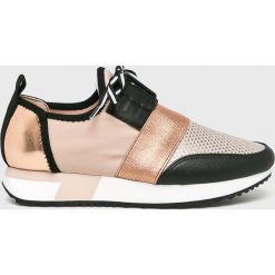 Steve Madden - Buty Antics. Szare buty sportowe damskie marki Steve Madden, z gumy. W wyprzedaży za 339,90 zł.