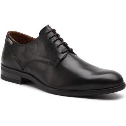 Półbuty PIKOLINOS - M7J-4187 Black. Czarne buty wizytowe męskie Pikolinos, ze skóry, bez zapięcia. W wyprzedaży za 339,00 zł.