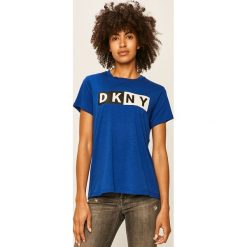 Dkny - T-shirt. Niebieskie bluzki damskie DKNY, s, z nadrukiem, z elastanu, casualowe, z okrągłym kołnierzem, z krótkim rękawem. Za 199,90 zł.