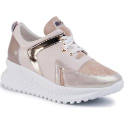 Sneakersy NESSI - 20679 Beż. Brązowe półbuty damskie Nessi, z weluru. W wyprzedaży za 269,00 zł.