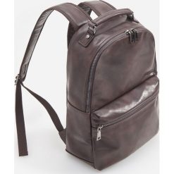 Plecak z kieszenia na laptop - Brązowy. Pomarańczowe plecaki męskie Reserved, bez wzorów. Za 159,99 zł.