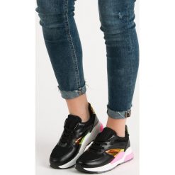 CASUALOWE OBUWIE SPORTOWE. Buty sportowe damskie Merg, bez wzorów, sportowe. Za 89,90 zł.