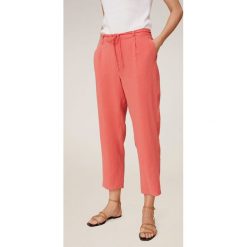 Mango - Spodnie Bowie. Żółte spodnie damskie Mango, s, z bawełny, z podwyższonym stanem. Za 139,90 zł.