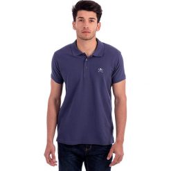 Koszulka polo w kolorze granatowym. Niebieskie koszulki męskie Polo Club Men, xl, z haftami, z bawełny, polo, bez rękawów. W wyprzedaży za 152,95 zł.