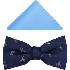 Granatowa mucha męska - kolorowe ptaki A83. Muszki męskie Modini Moda Męska, na co dzień, bez wzorów, z tkaniny, eleganckie. Za 55,00 zł.
