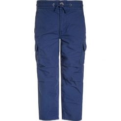 Polo Ralph Lauren Bojówki sporting blue. Niebieskie spodnie chłopięce Polo Ralph Lauren, z bawełny. W wyprzedaży za 207,35 zł.