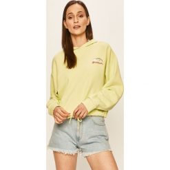 Wrangler - Bluza. Zielone bluzy damskie Wrangler, s, z aplikacjami, z dzianiny, bez rękawów, z kapturem. W wyprzedaży za 119,90 zł.